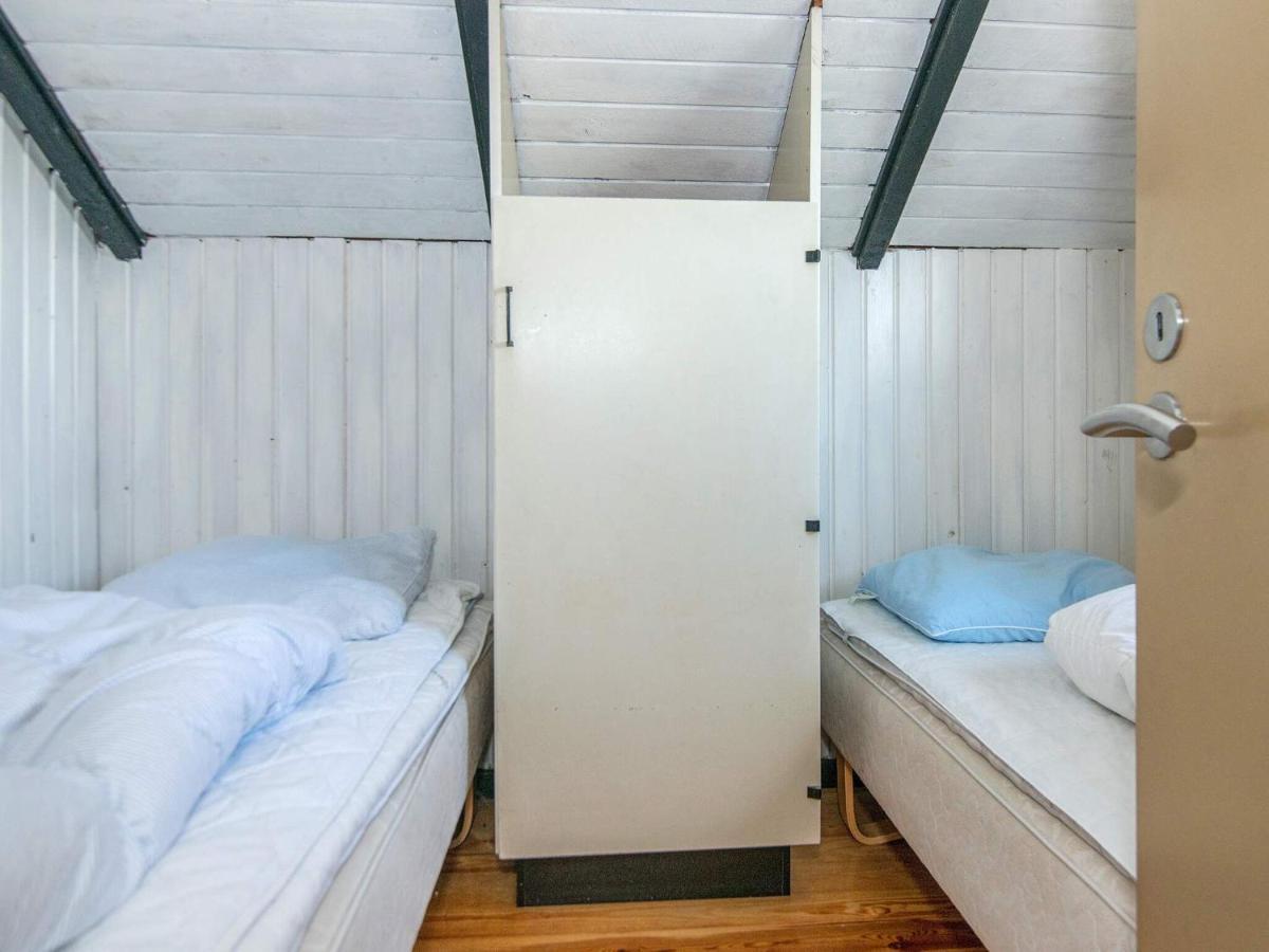 6 Person Holiday Home In R M Tagholm Exterior photo